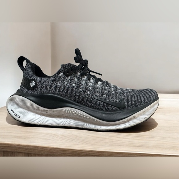 Nike ReactX Infinity Run 4 Oreo Women Sneaker Shoes Black Grey White Size 7 - Picture 1 of 10